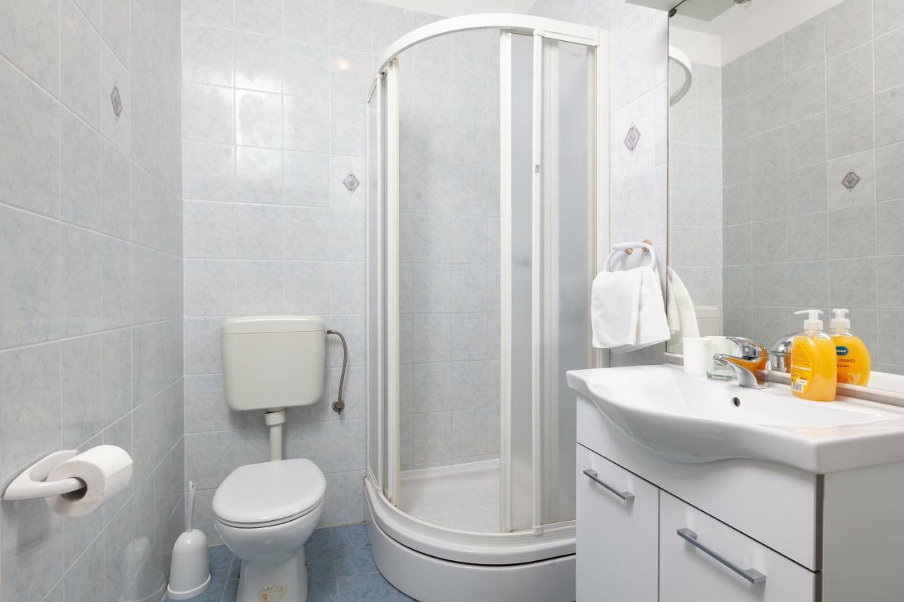 Apartments R Makarska Ngoại thất bức ảnh
