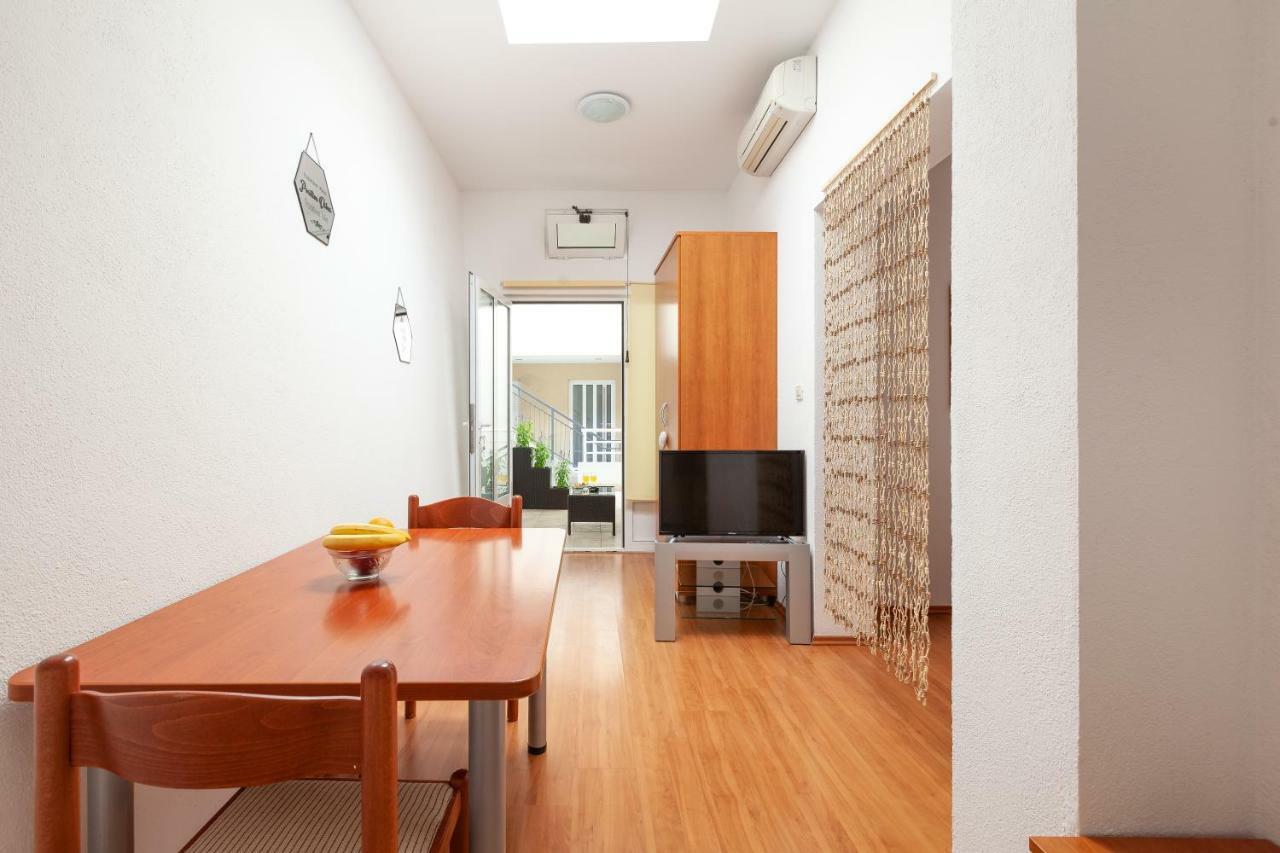 Apartments R Makarska Ngoại thất bức ảnh