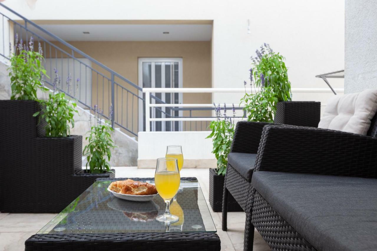 Apartments R Makarska Ngoại thất bức ảnh