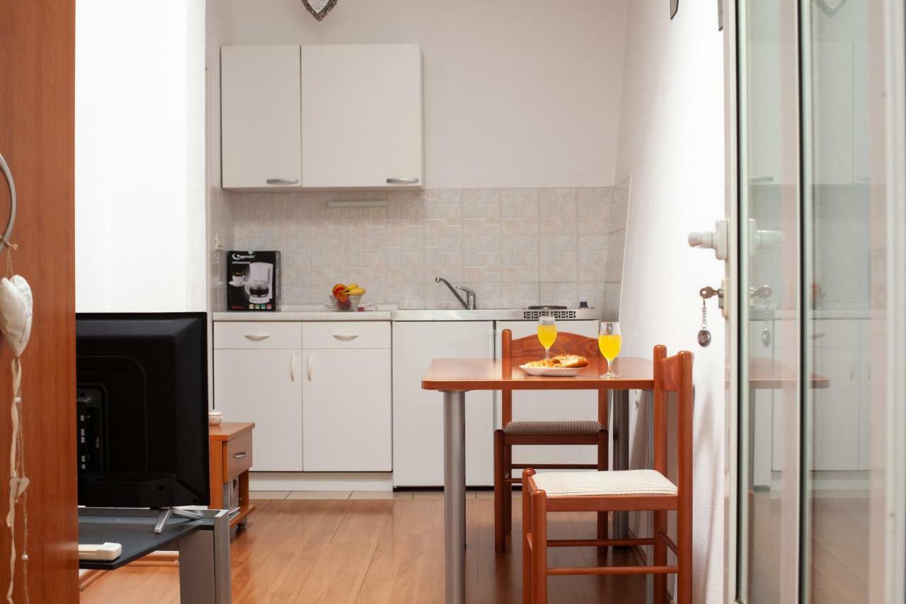 Apartments R Makarska Ngoại thất bức ảnh